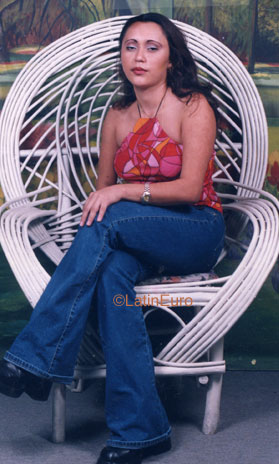 Date this funny Honduras girl Ada from San Pedro Sula N3702