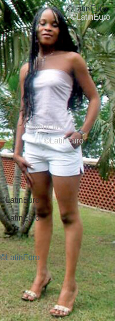 Date this athletic Any Country girl Laure from  A9521