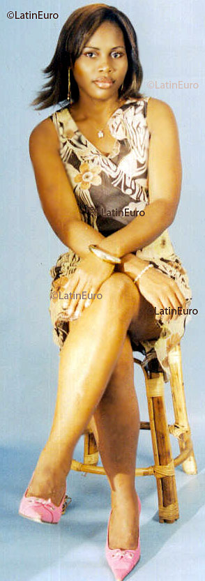 Date this nice looking Any Country girl Yvette from  A9527