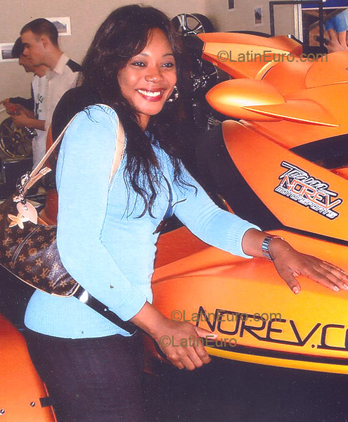 Date this gorgeous Cameroon girl Catherine from  A9469