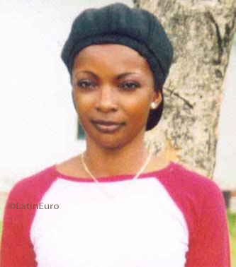 Date this good-looking Any Country girl Yvonne from  A9858