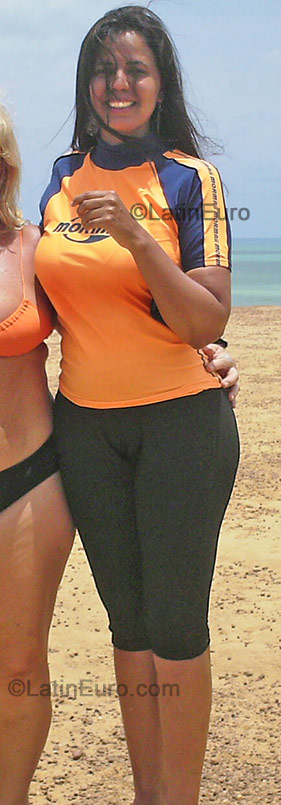 Date this tall Brazil girl Andrea from Sao Paulo BR4092