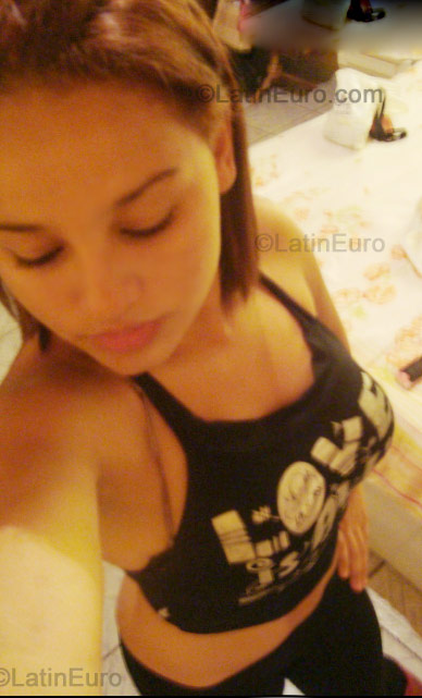 Date this happy Brazil girl Bianca from  B-263