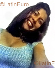 Date this good-looking Brazil girl Ana from Itapira B1018