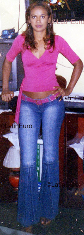 Date this stunning Brazil girl Leidiane from Sao Luis B1139