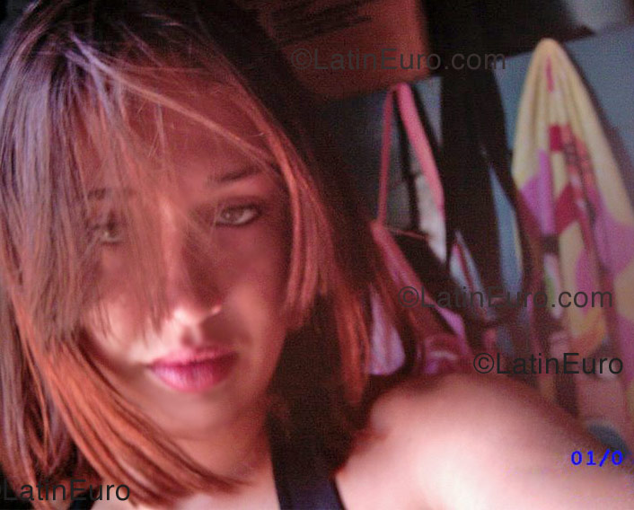 Date this funny Brazil girl Sabrina from Recife B1150