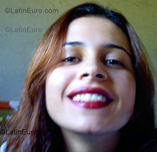 Date this charming Brazil girl Franciane- from Barra Mansa B1181