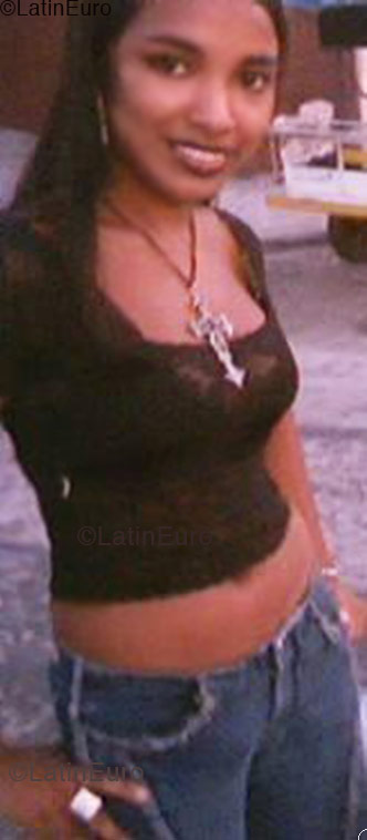 Date this fun Brazil girl Ana from Sao Luis B1273