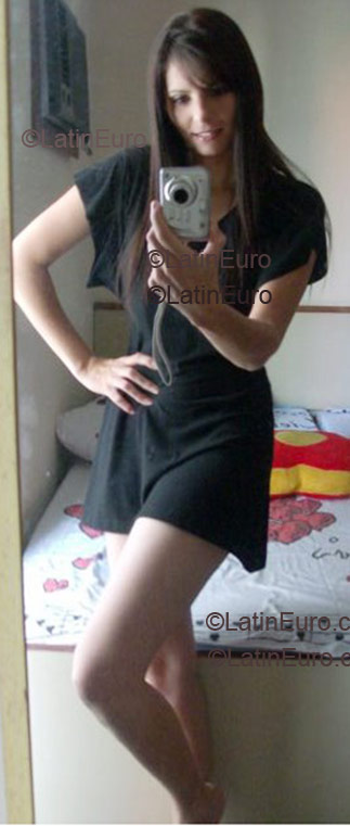 Date this stunning Brazil girl Natalia- from Sao Paulo B1424