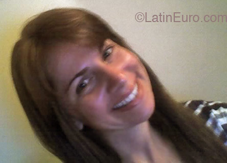 Date this young Brazil girl Ludmila- from Barueri B1583