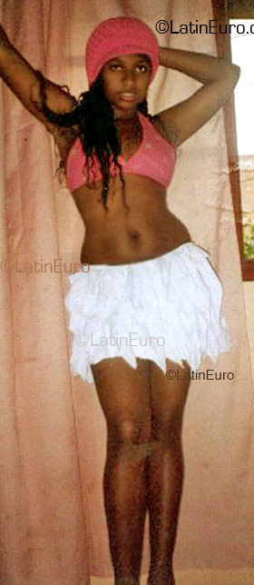 Date this lovely Brazil girl Antonia from Sao Paulo B1653
