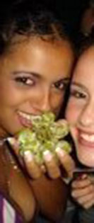 Date this exotic Brazil girl Fernanda from Sumare B1778