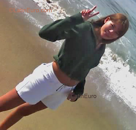 Date this fun Brazil girl Flaviane from  B1976