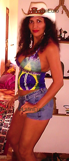 Date this beautiful Brazil girl Cristina from Rio De Janeiro B2030