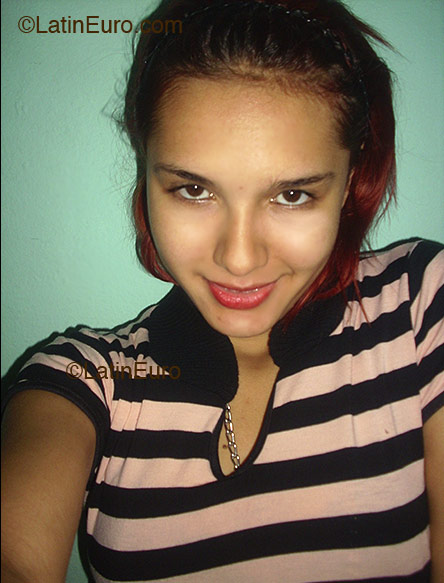 Date this pretty Brazil girl 2045 from  B2045