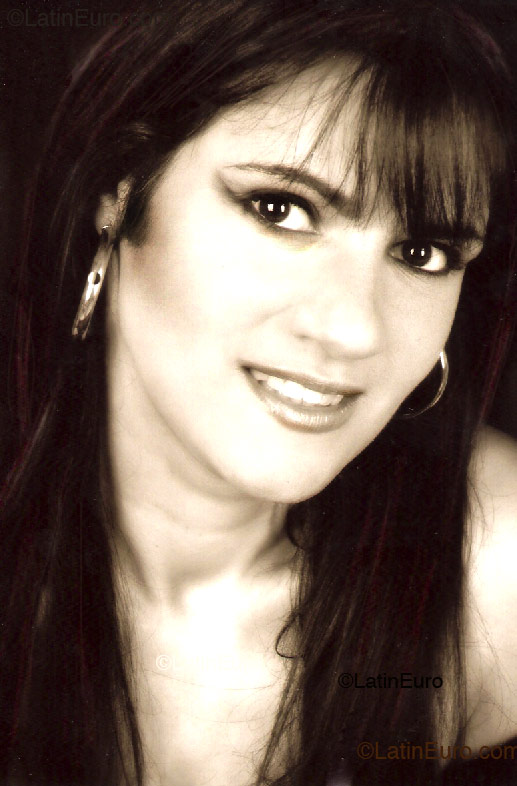 Date this gorgeous Brazil girl Adriana- from  B2049