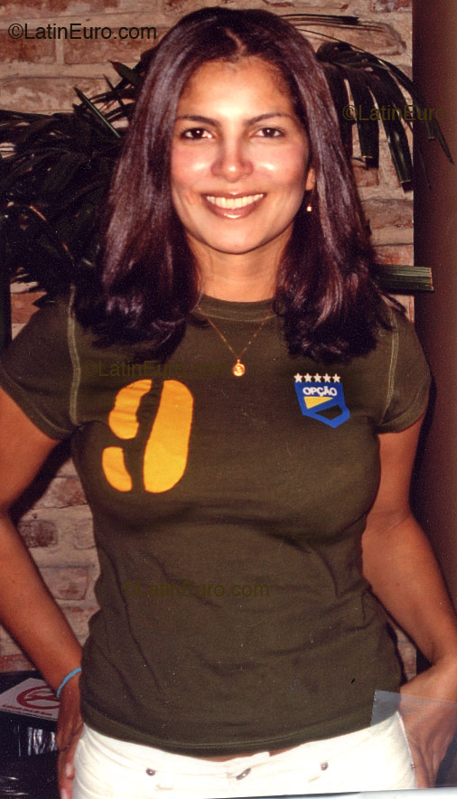 Date this beautiful Brazil girl Eliane from Recife B2058