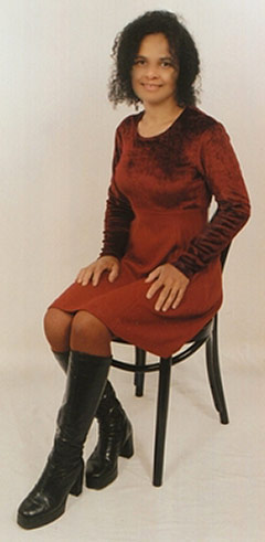 Date this good-looking Brazil girl Janete- from  B2102