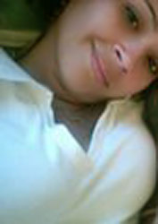 Date this hard body Brazil girl Geyse from  B2219