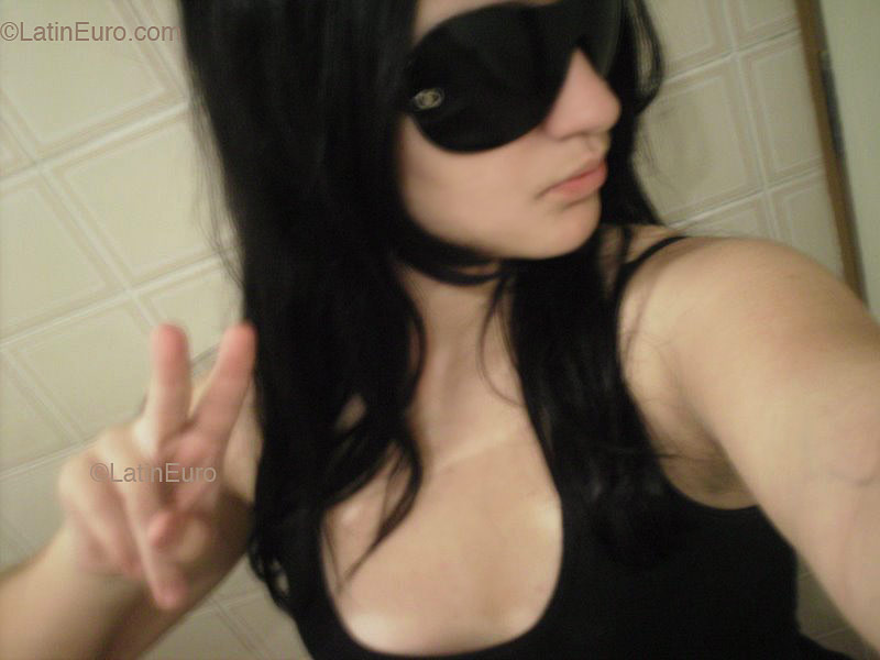 Date this passionate Brazil girl Flavia from SAO PAULO B2287