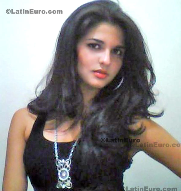 Date this tall Brazil girl Karen from Conselheiro Lafaiete B23