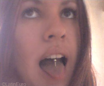 Date this sensual Brazil girl Daniele from RIO DE JANEIRO B2338