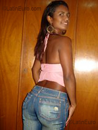 Date this tall Brazil girl Ana from FORTALEZA B2643
