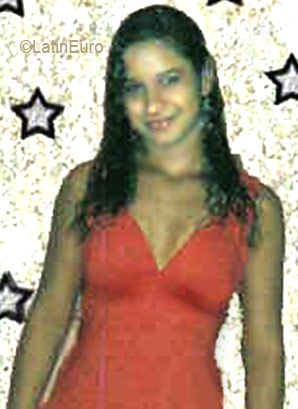 Date this young Brazil girl Vania from RIO DE JANEIRO B2728