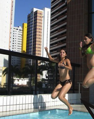 Date this funny Brazil girl Gabriela from ICAPUI B2768