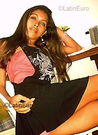 Date this funny Brazil girl Adriana from Belem B1537