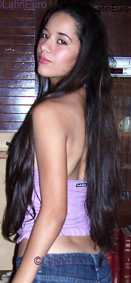 Date this georgeous Brazil girl Nayara from GOVERNADOR VALADARES B2809