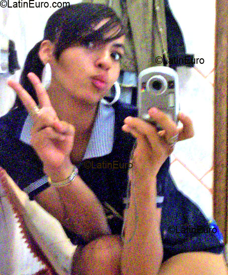 Date this sultry Brazil girl Priscila from NOVA IGUACU B2821