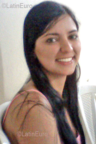 Date this happy Brazil girl Lara from UBERLANDIA B2863