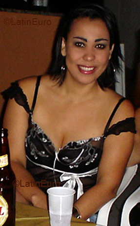 Date this georgeous Brazil girl Vania from BELEM B2959