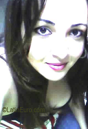 Date this beautiful Brazil girl Juliana from TANGARA DA SERRA B2970