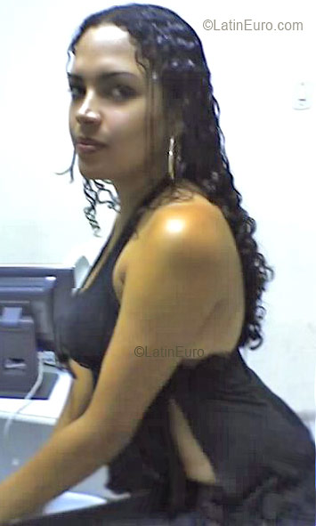 Date this stunning Brazil girl Celma from  B3160