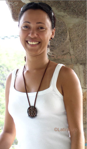 Date this tall Brazil girl Fabiana from PAULO AFONSO B3589