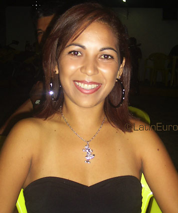 Date this young Brazil girl Adriana from CAMPINA GRANDE B3619