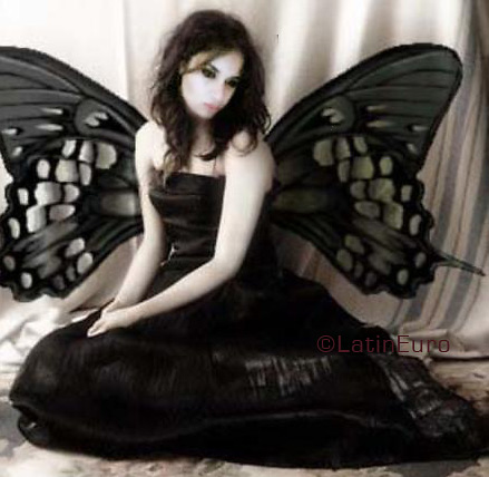 Date this nice looking Brazil girl Ana from MARINGA B3793