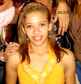 Date this foxy Brazil girl Kezia from SAO PAULO B3797