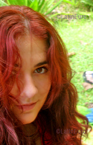 Date this funny Brazil girl Flavia from SAO JOSE B3944