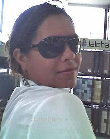 Date this georgeous Brazil girl Josy from ATIBAIA B4126