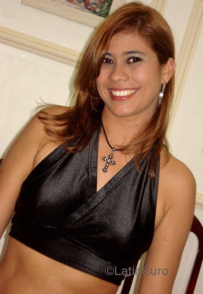 Date this sensual Brazil girl Nadia from BELEM B4372