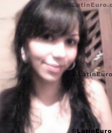 Date this fun Brazil girl Sharon from Rio Branco B448