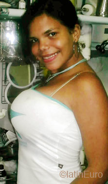 Date this good-looking Brazil girl Dayane from CARIACICA B4533