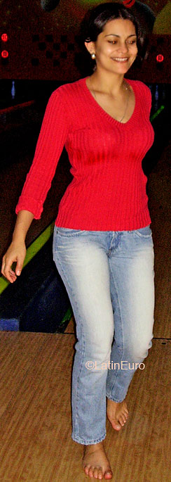 Date this exotic Brazil girl Ana from MARINGA B4622