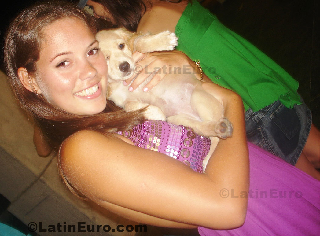 Date this cute Brazil girl Patricia from Manaus B467