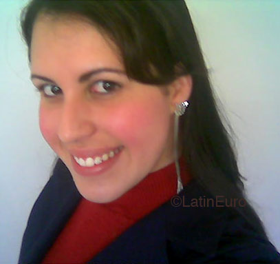 Date this hot Brazil girl Vanessa from ARAPONGAS B4726