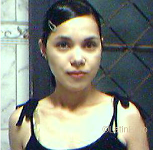 Date this happy Brazil girl Michele from SAO JOSE DO RIO PRETO B4742