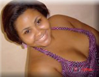 Date this cute Brazil girl Alexandra from RECIFE B4759